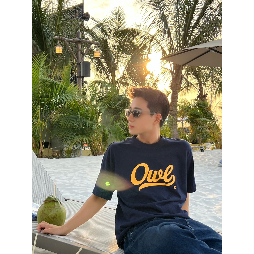 OWL BRAND® RETRO TEXT TEE - Áo thun in chữ cổ điển / Navy - OWL010322