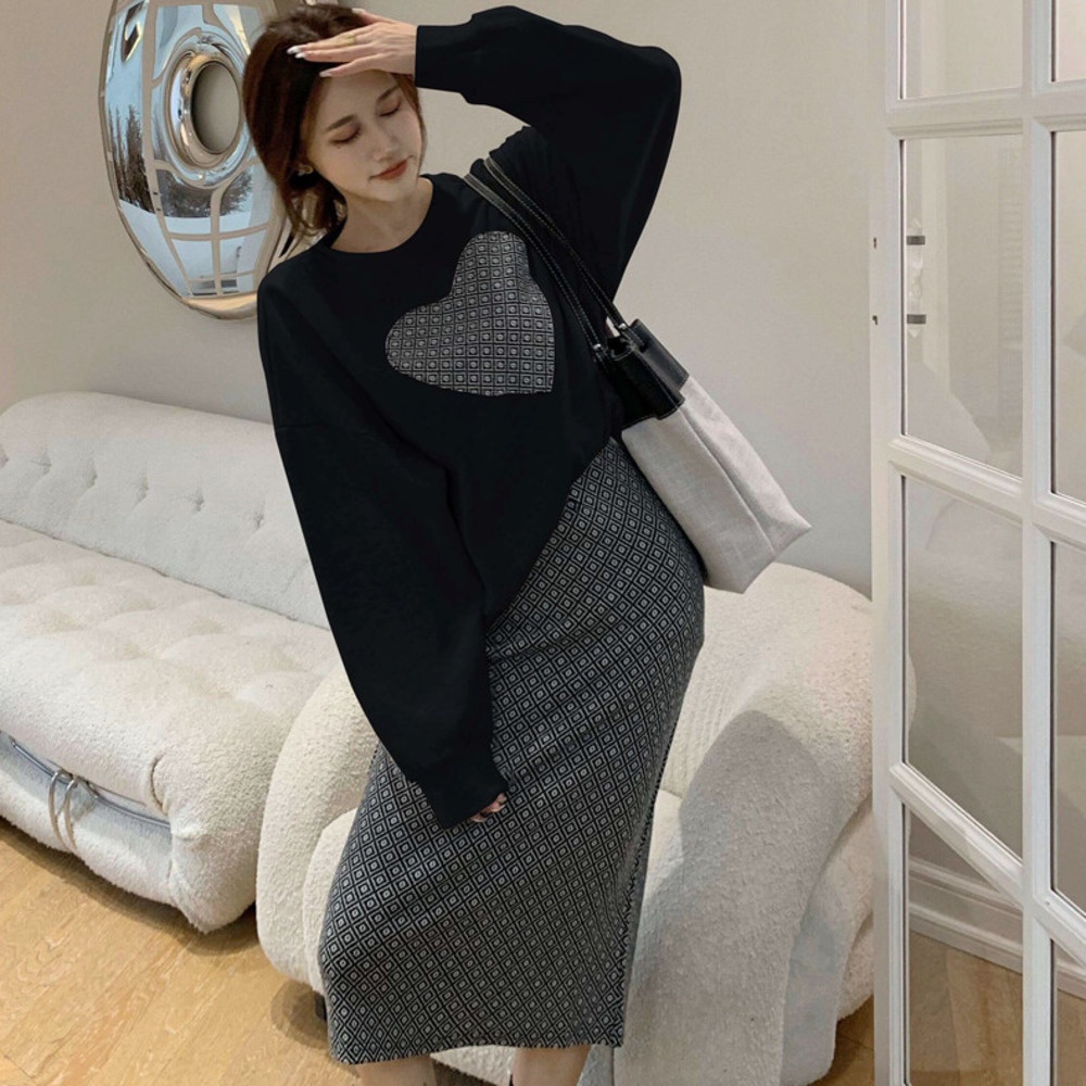 Set Áo Sweater Cổ Tròn In Hình Trái Tim Phối Chân Váy Thời Trang Hàn Quốc Trẻ Trung váy