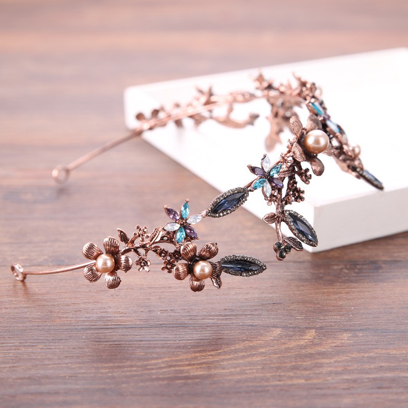 Băng đô hình vương miện phong cách Retro cho cô dâu