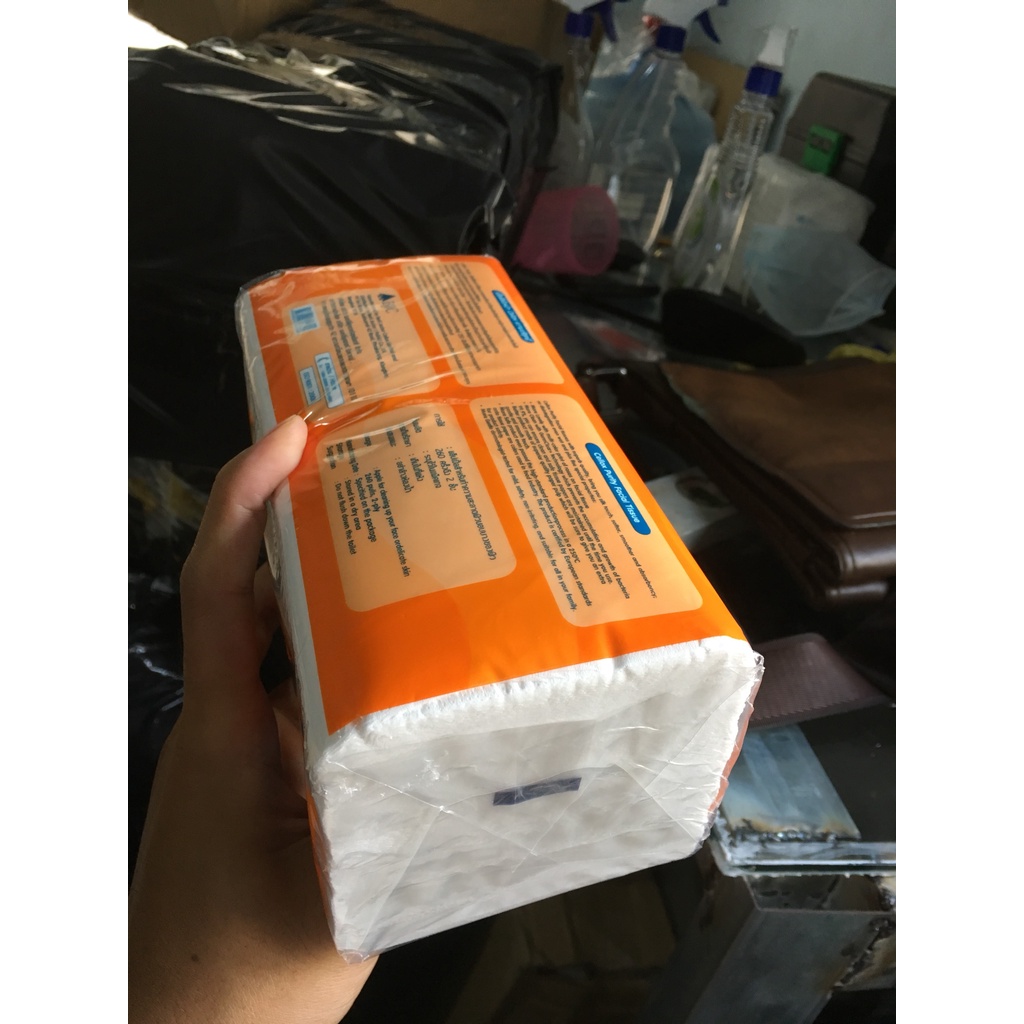 Hộp Khăn Giấy Lụa CELLOX 3 Lớp 260 Tờ Kích Thước 200mm*190mm