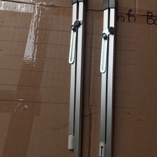 Compa nhôm dành cho giáo viên