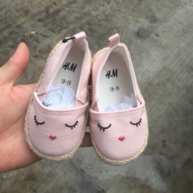 Giày slip-on cho bé