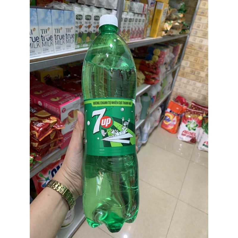 Nước ngọt 7UP, chai 1,5L