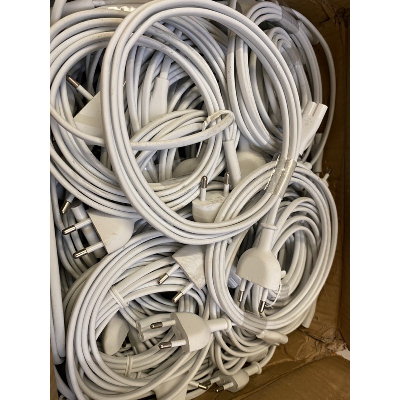 Dây nguồn Apple số 8 (1.8 mét) - Đen / Trắng | BigBuy360 - bigbuy360.vn