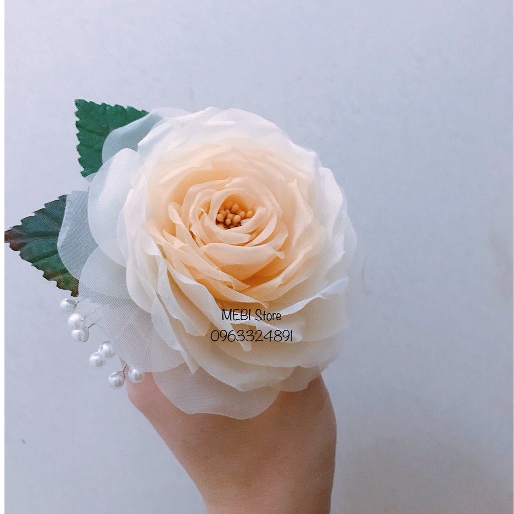 (Ảnh thật) Hoa hồng cài áo handmade màu nude phối màu, mẫu 2 lá và hạt trai xoắn
