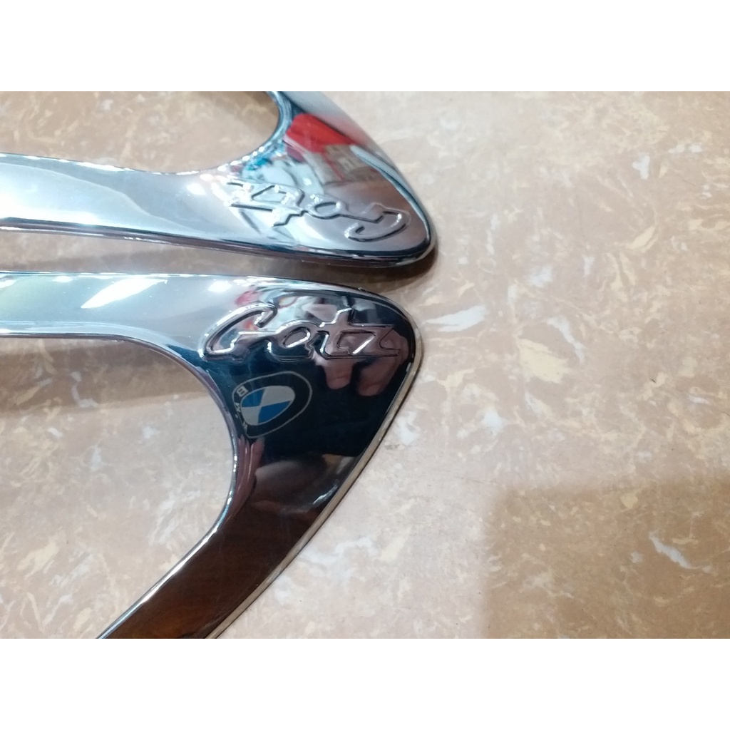 Bộ 2 Ốp viền đèn pha mạ Crom có chữ xe Hyundai Getz đời 2007-2012