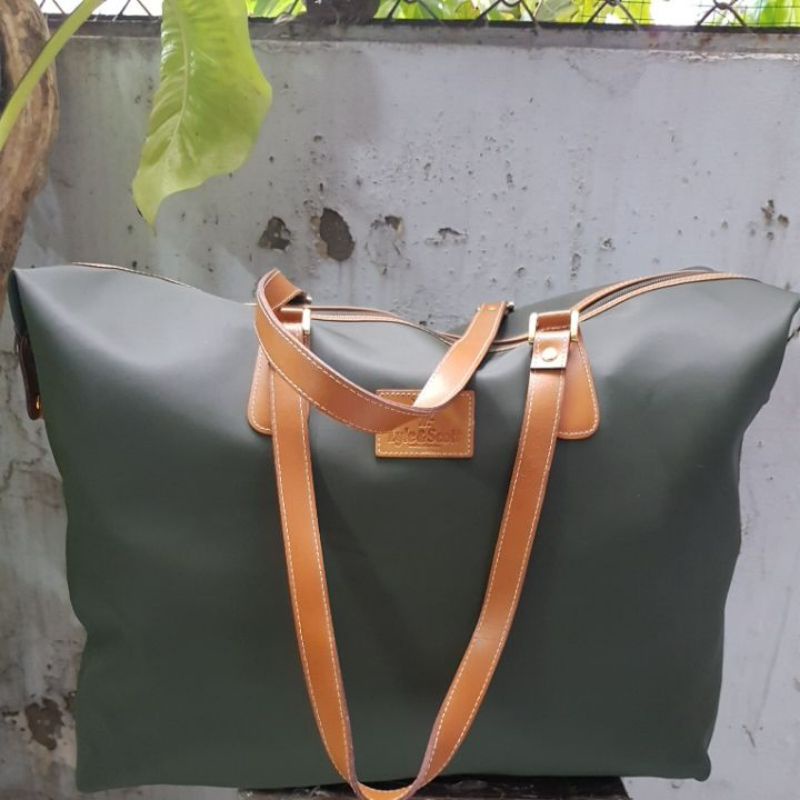 TÚI SI DU LỊCH, CHẤT DÙ PHỐI DÂY QUAI DA MỘC- LỖI QUAI BUNG CHỈ - SALE BOOM