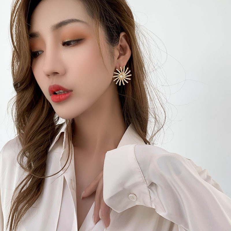 Bông tai nữ bông hoa xinh xắn bông tai dự tiệc