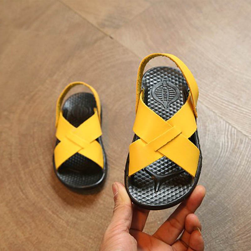 Sandal Quai Hậu Đế Mềm Chống Trượt Cho Bé