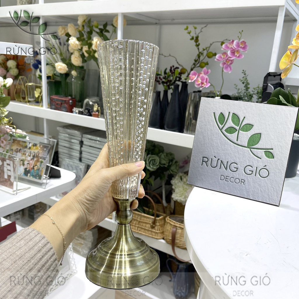 Bình Hoa Thủy Tinh Pha Lê Dáng Ly Đế Đồng cao cấp - Lọ Hoa Nhập Khẩu (giá chỉ 1 bình không hoa)
