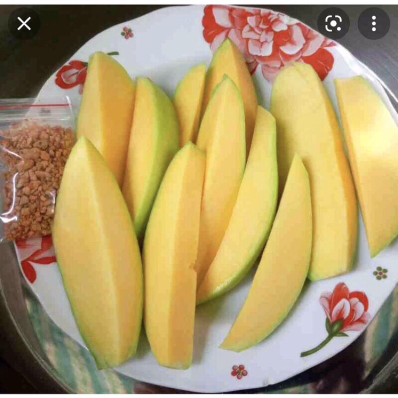 1 trái xoài keo ngon như hình