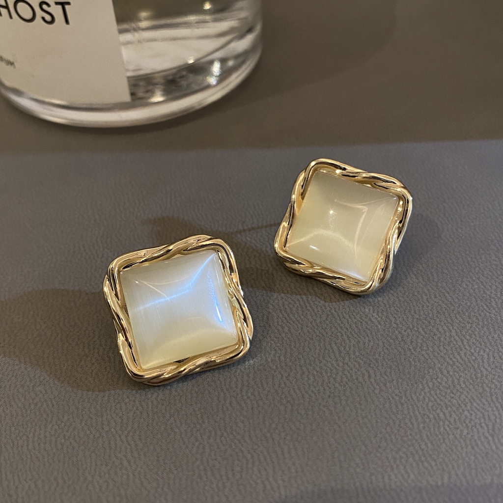 Bông tai vuông đá opal, RYO phong cách Hàn Quốc cổ điển- khuyên tai chuôi kim bạc 925; kích thước khoảng 2,2cm * 2,2cm