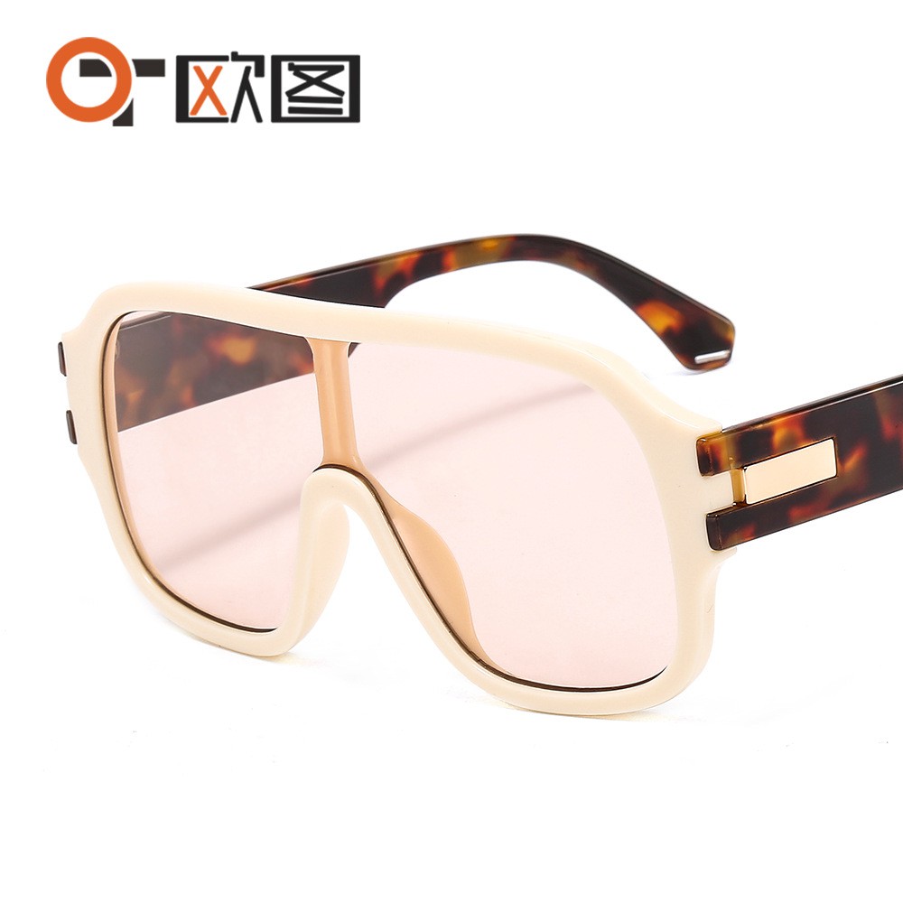 Kính Mát Tráng Gương Thời Trang 6927g