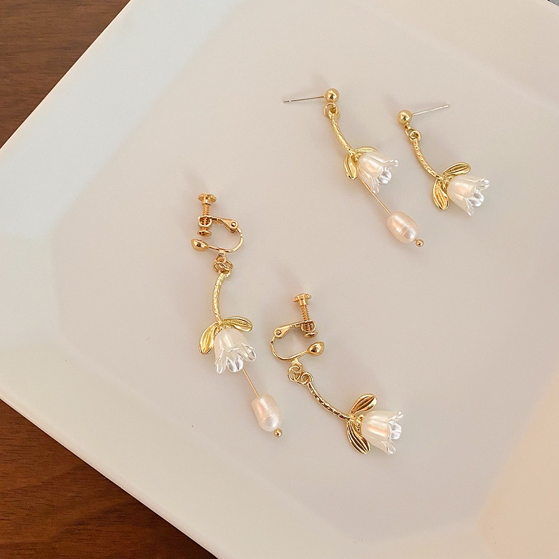 [Hàng Mới Về] Bông Tai Hình Hoa Tulip Đơn Giản Màu Vàng Thời Trang Mùa Hè Cho Nữ