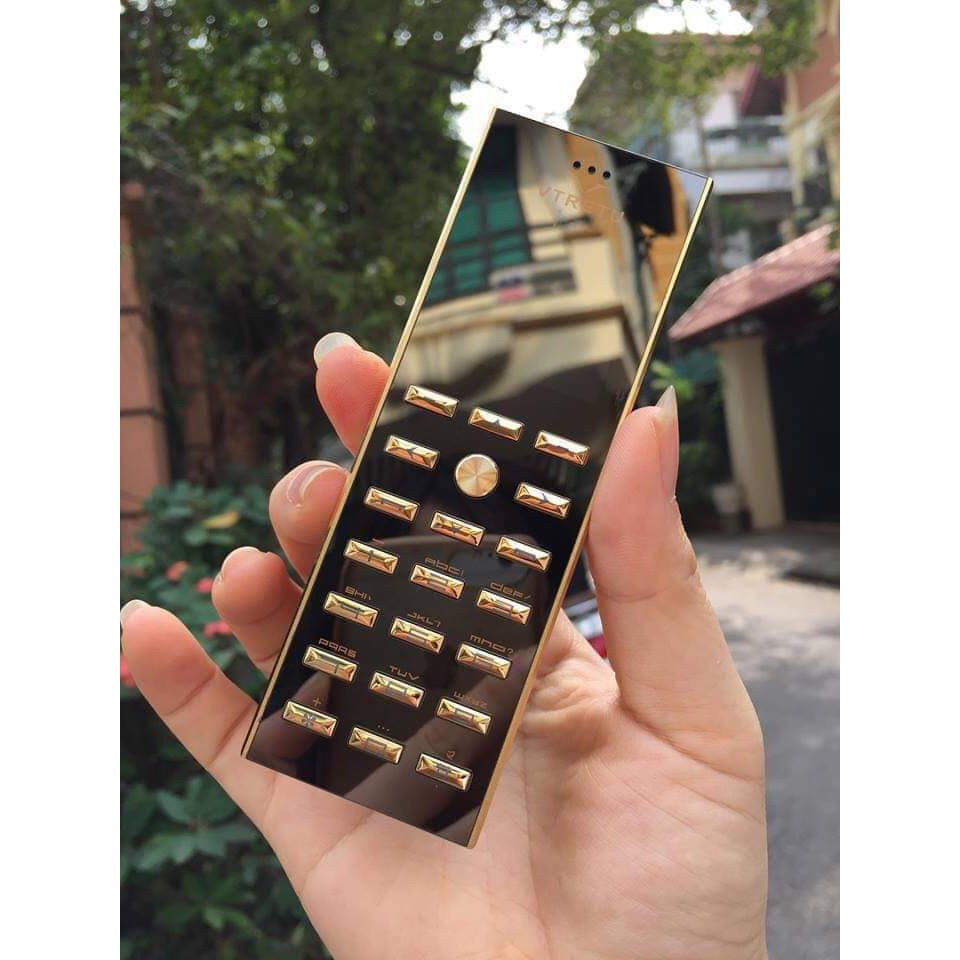 điện thoại vetu V01 sang trọng, tặng kèm bao da, loa to, pin bền