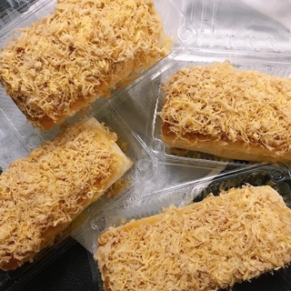 bánh bông lan chà bông phô mai tan chảy ổ lớn 500gr