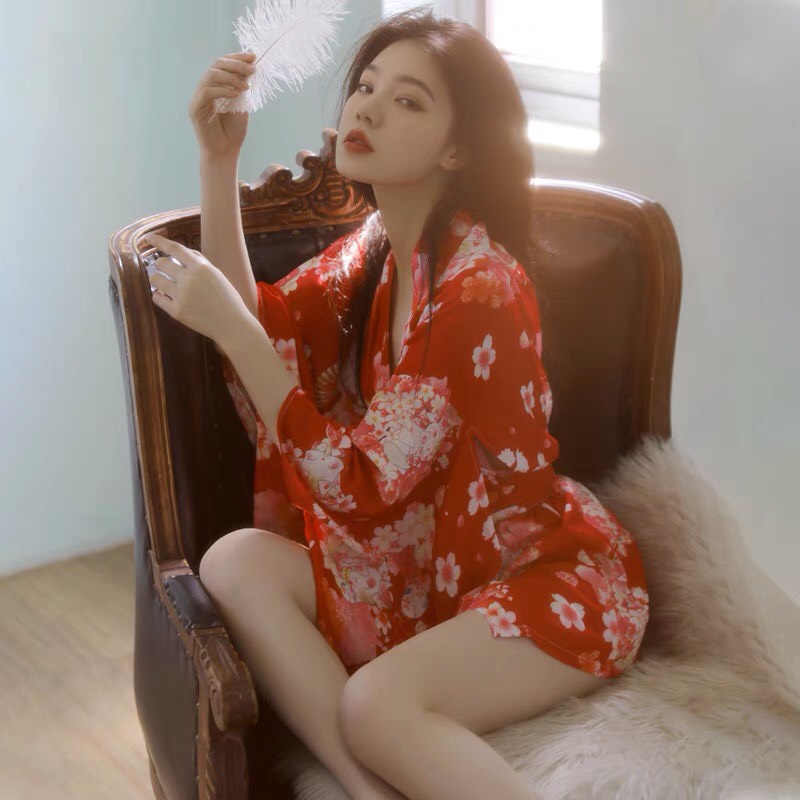 Váy ngủ kimono quyến rũ áo choàng ngủ hoa với màu đen gợi cảm