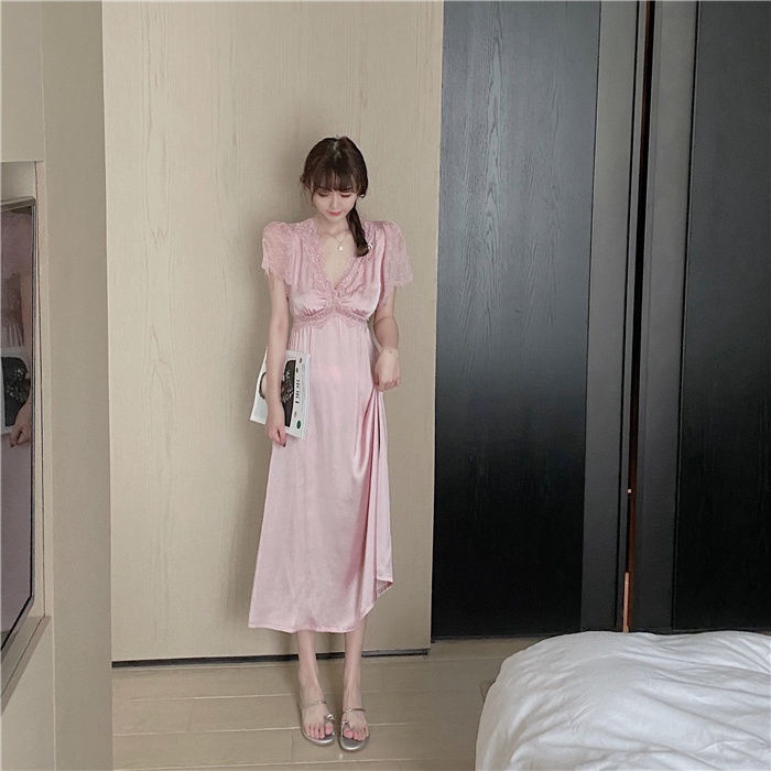 Đầm ngủ dài tay ngắn phối ren mỏng phong cách mùa hè 2021 gợi cảm cho nữ