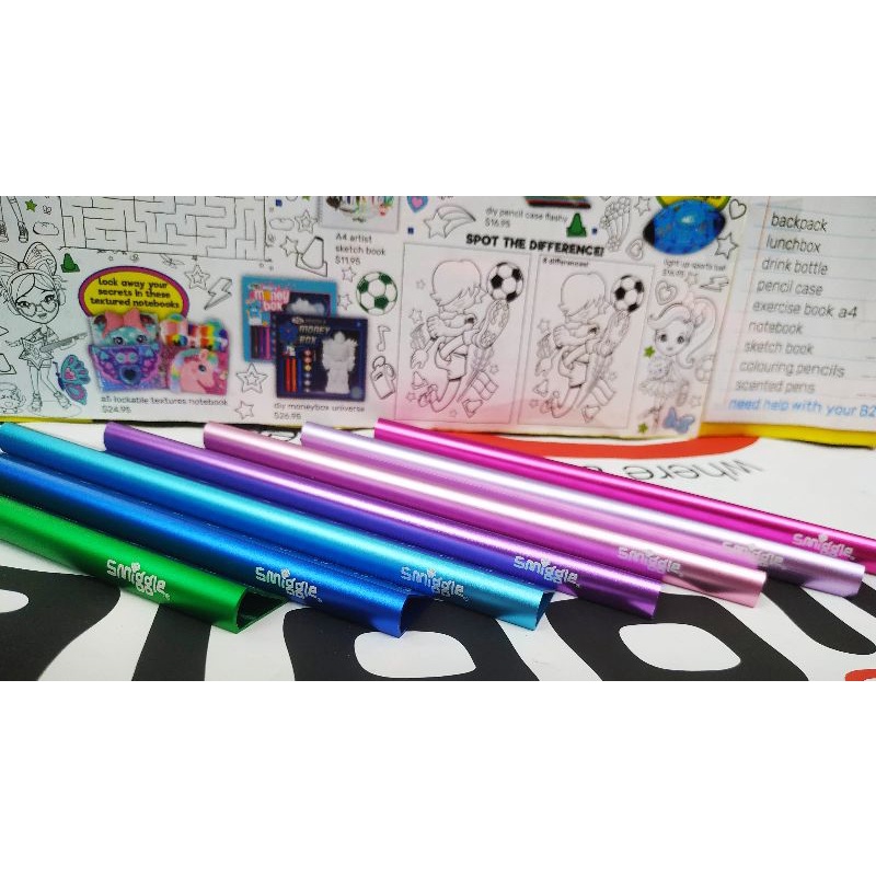 Thước sắt 15cm Smiggle