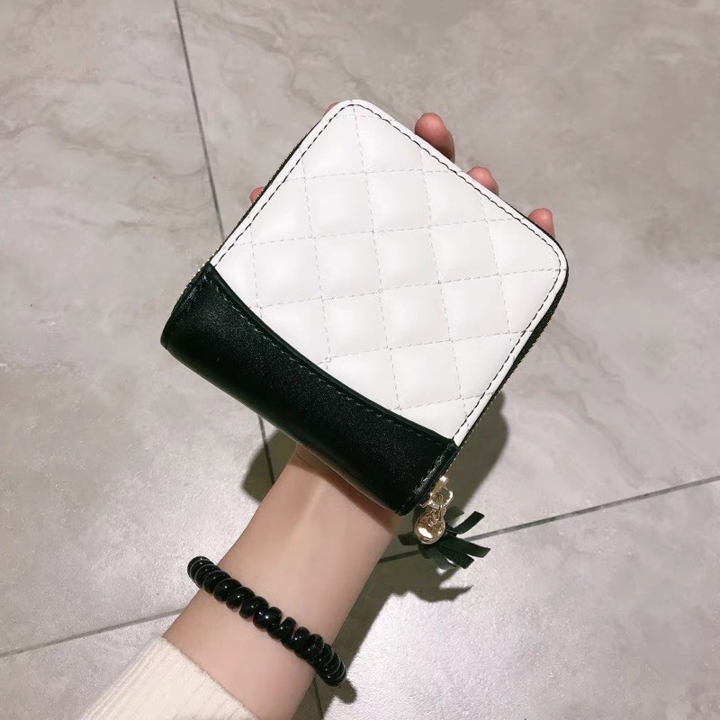 Ví mini da quả trám hoạ tiết trơn tua rua