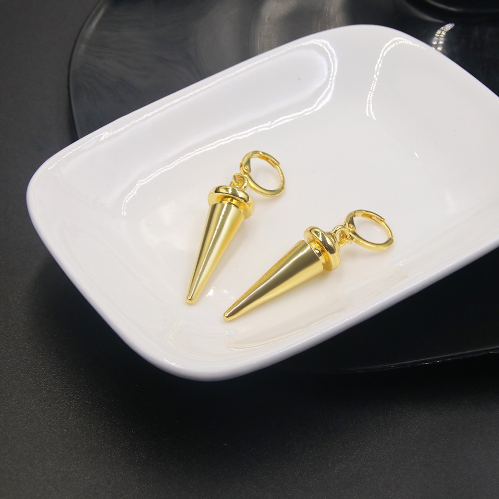 Khuyên Tai Dạng Kẹp Dùng Hóa Trang Nhân Vật Trong Phim SPY x FAMILY