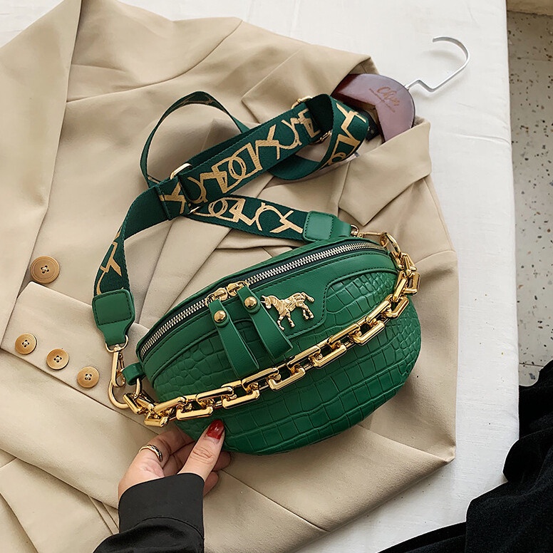 Túi đeo chéo phối dây xích thời trang Hàn Quốc 2021 cho nữ