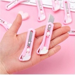 Dao rọc giấy xinh xắn