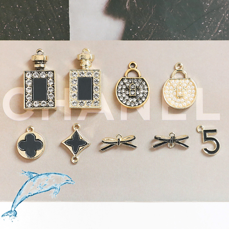 Móc Khóa / Vòng Tay / Khuyên Tai / Dây Chuyền Hình Chai Nước Hoa Số 5 Bằng Hợp Kim Handmade Diy