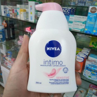Dung Dịch Vệ Sinh Nivea Intimo