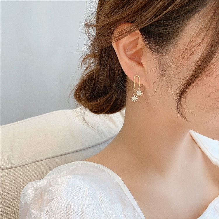 Khuyên Tai Tua Rua Hai Hàng Đính Đá Lấp Lánh Thời Trang Hàn Quốc