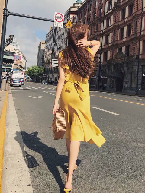 Đầm Vàng Vai Bèo Dáng Xòe kt (kèm ảnh thật)