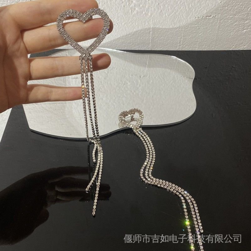 Ghim Cài Áo Khoác Vest Dáng Dài Đính Đá Phối Tua Rua Hình Trái Tim Thời Trang Chất Lượng Cao Chống Chói