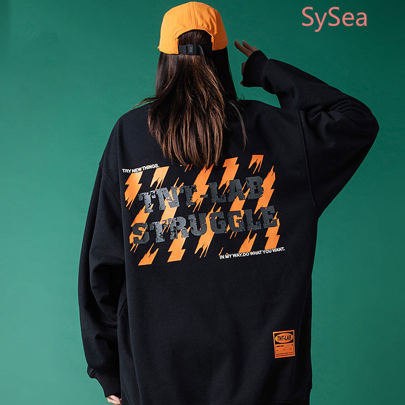 Áo tròng đầu cổ tròn in họa tiết chữ sành điệu thời trang