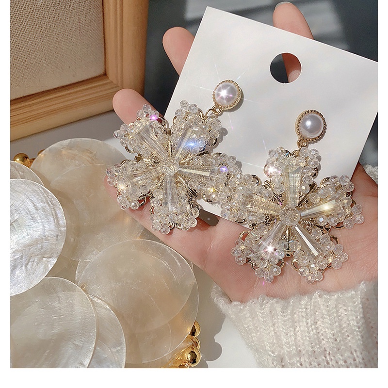 Khuyên Tai Hình Hoa Đính Đá Pha Lê Cao Cấp Sang Trọng Phong Cách Âu Mỹ Thời Trang 2022 Dành Cho Nữ