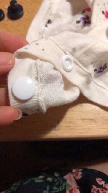 50 bộ nút bấm nhựa 4 chi tiết 12mm màu đen dùng cho áo mưa, đồ em bé.