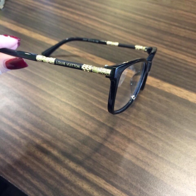 Kính Mắt vuông gọng hoạ tiết thời trang cao cấp