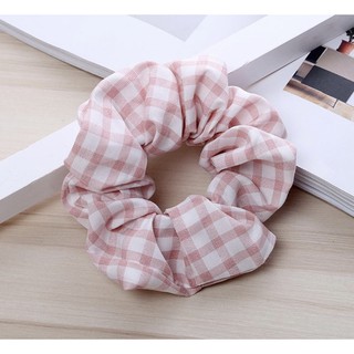 [Phụ kiện] Scrunchies màu hồng sọc trắng
