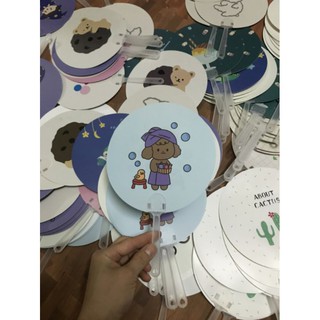Quạt nhựa hình cute