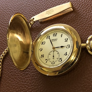 Đồng hồ nam nữ quýt vàng kim rốn thương hiệu seiko nhật bản vỏ kim loại