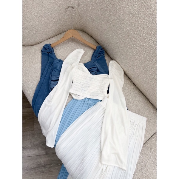 Set áo thun xoắn ngực tay loe + Quần suông dập ly