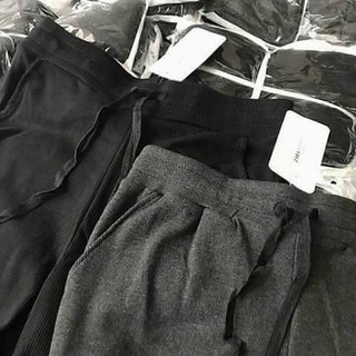 Sét 4 quần Jogger và 5 áo len cổ lọ