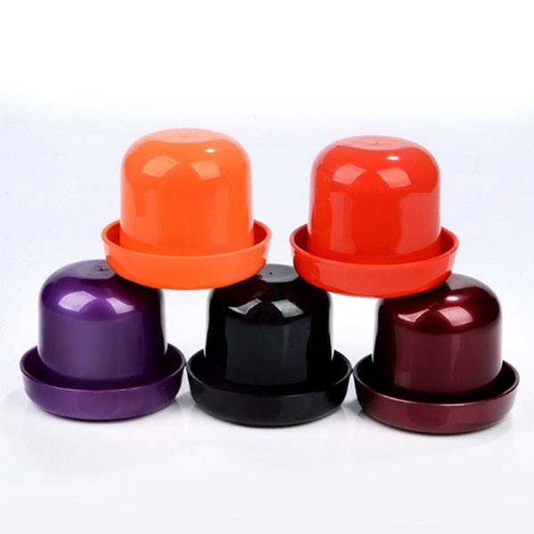 Hộp lắc xí ngầu Beer Club - Winz.vn