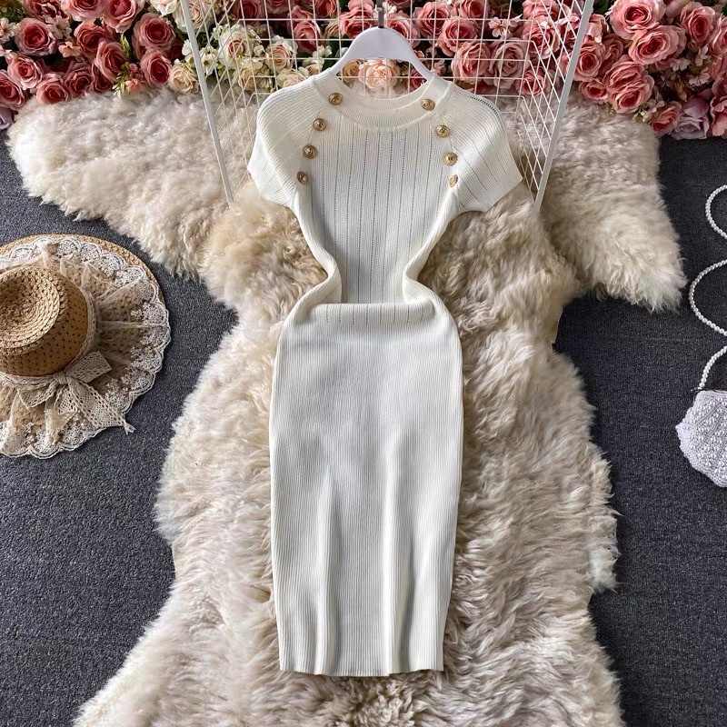 Đầm body cổ tròn phối 2 hàng nút, đầm thun len tay lỡ dáng ôm, đầm ôm hàng quảng châu cao cấp