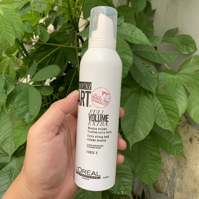 Mousse tạo phồng và giữ nếp tóc L'oréal TECNI.ART FULL VOLUME EXTRA (Force: 5)