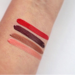 Sample son Dior Rouge Liquid Matte Lipstick