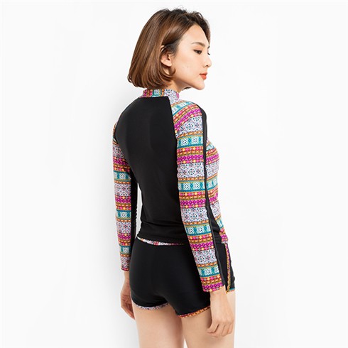 Set bơi dài tay họa tiết thổ cẩm | BigBuy360 - bigbuy360.vn