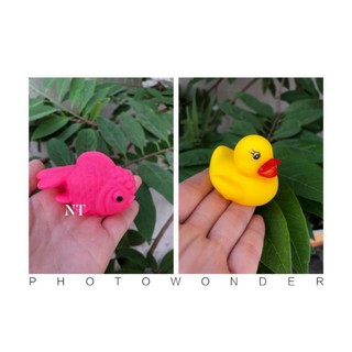 Set 8 món đồ chơi chit chit nhà tắm cho bé