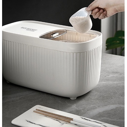 Thùng Đựng Gạo Doron 8102 loại lớn - Chống Ẩm, Chống Mối Mọt - Loại 10kg