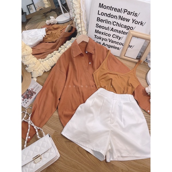 SET 3 MÓN : ÁO LÓT 2 DÂY NÂU + ÁO SƠ MI NÂU + QUẦN SHORT TRẮNG