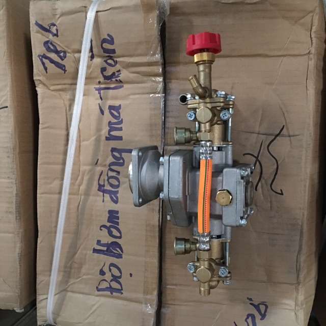 Bộ bơm phun thuốc bình xịt 2 thì